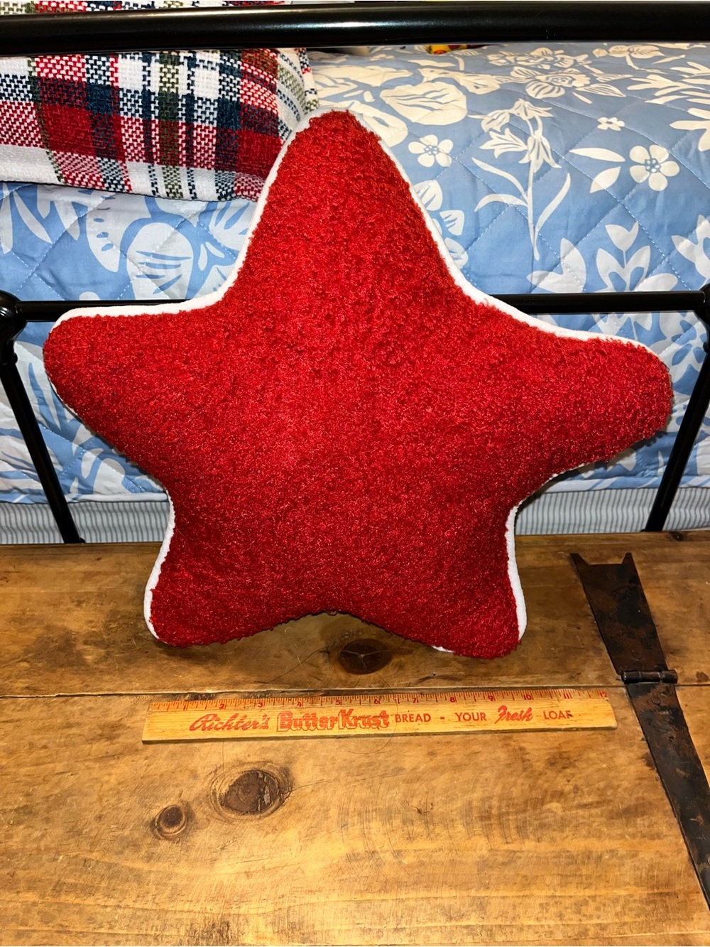 Plush Red Star Holiday Pillow with White Trim